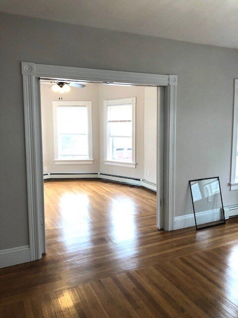 Foto del edificio - 138 Doyle Ave