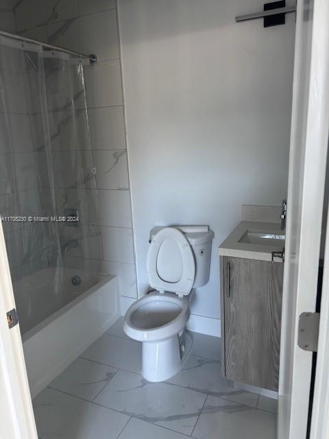 Building Photo - 2011 NW 26th St