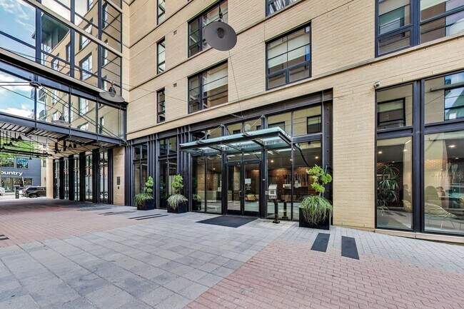 Foto del edificio - 2125 14th St NW