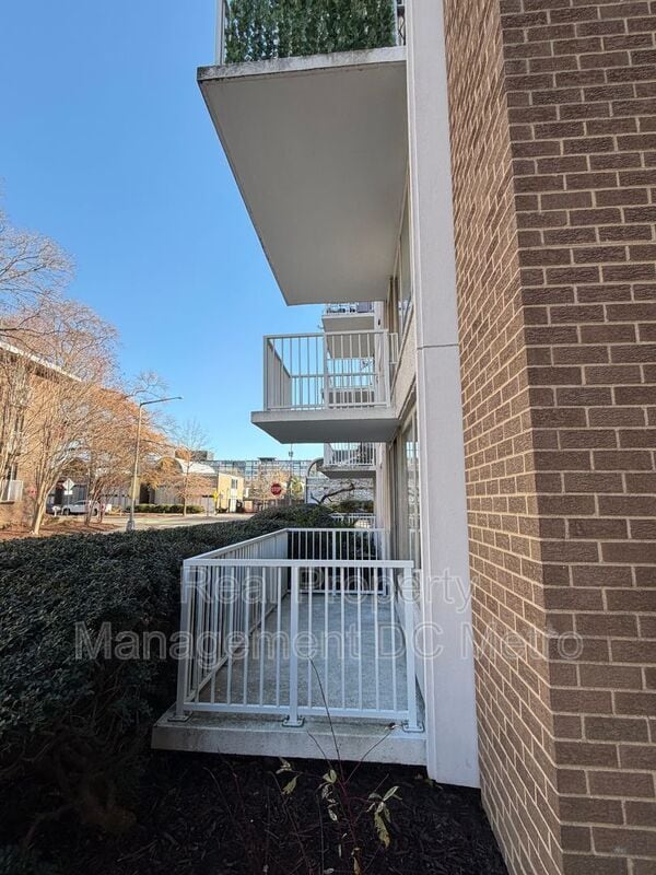 Photo - 400 O St SW Apartment