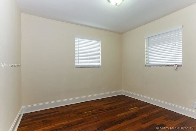Foto del edificio - 1353 NW 62nd Way