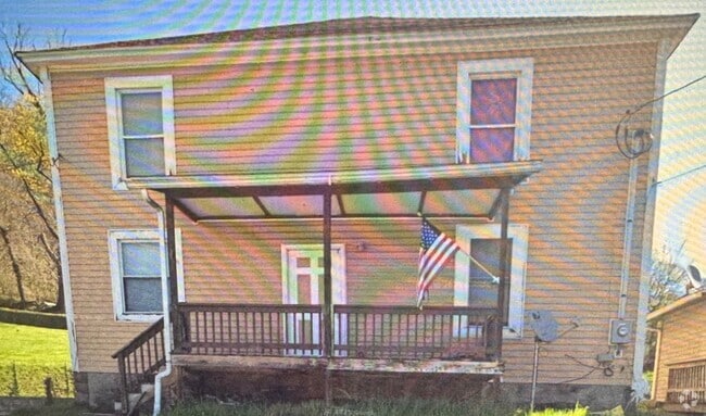 Building Photo - 2021 Listravia Ave
