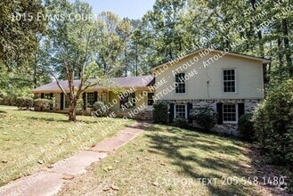 Building Photo - 1015 Evans Ct