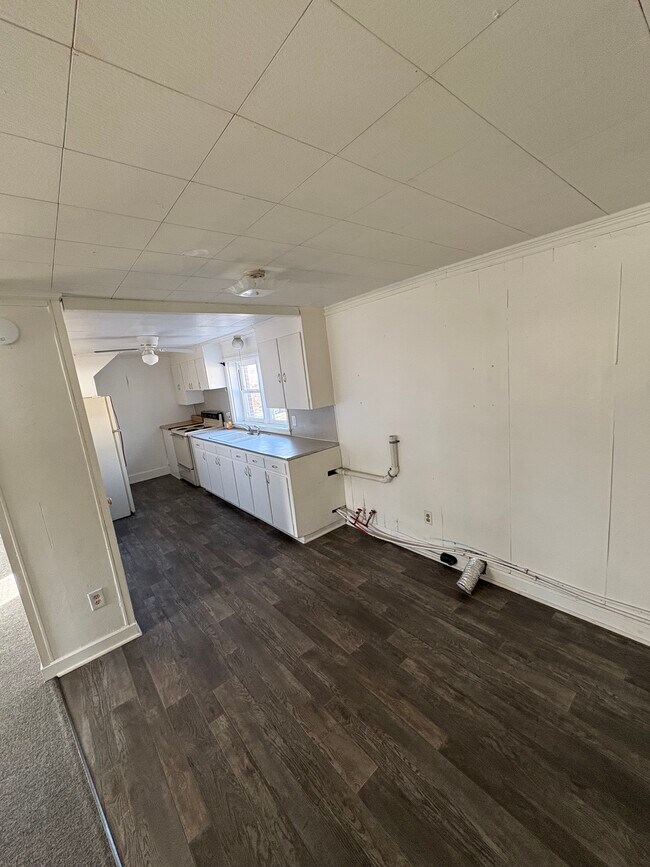 Foto del edificio - 5043 Old Marlboro Rd