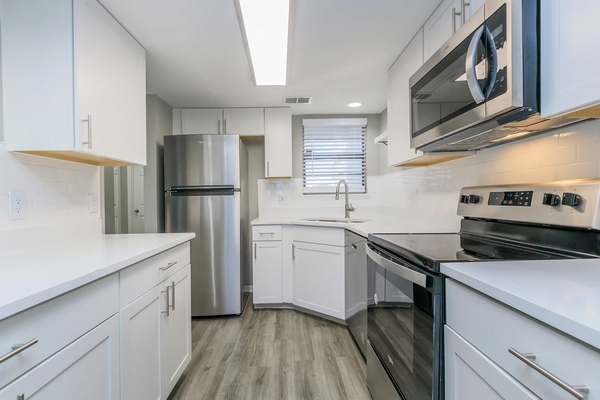 Kitchen Renovated - Villas At Blue Cove Apartments