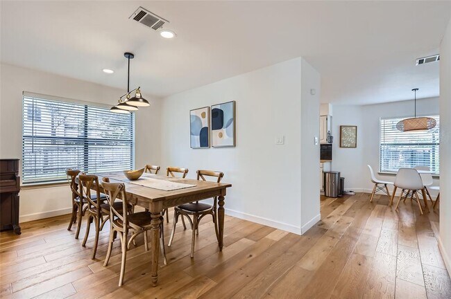 Foto del edificio - 13205 Kepler Cove