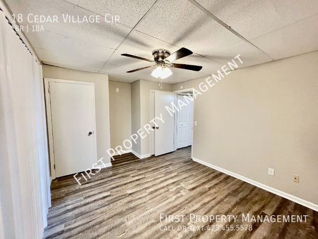 Foto del edificio - 18 Cedar Village Cir