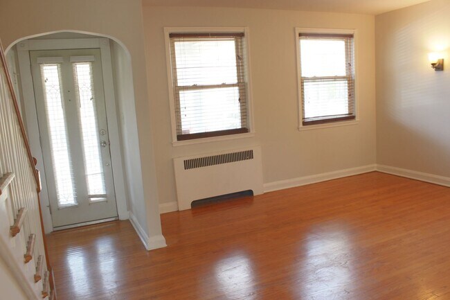 Foto del edificio - 3515 Parklawn Ave