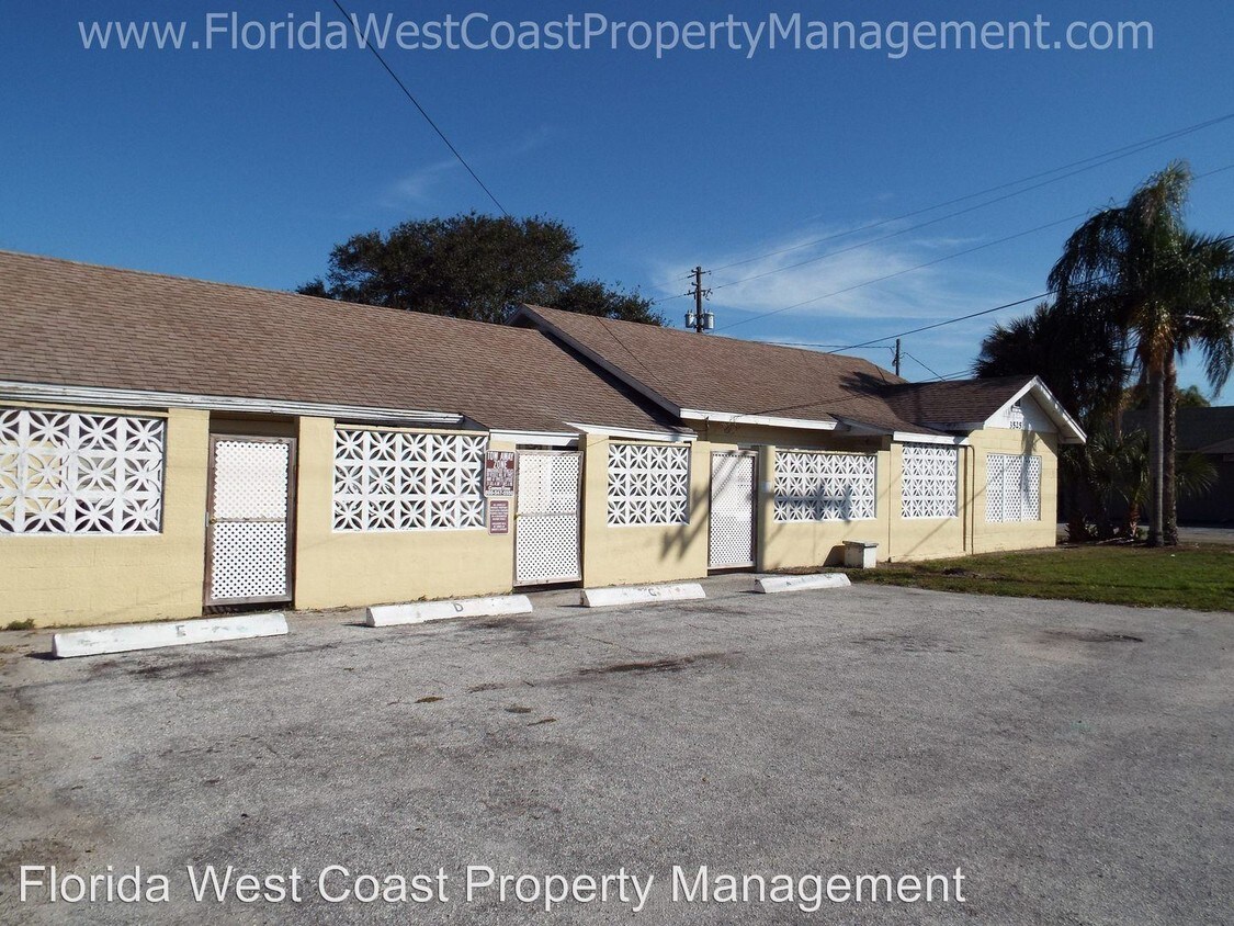 Primary Photo - 3525 14th St W