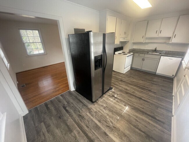 Foto del edificio - 3 bd 1 ba ranch house