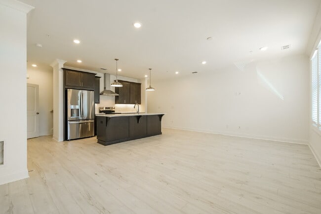 Photo - 514 Alice Wy Apartment