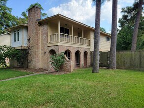 Building Photo - 2214 Pine River Dr