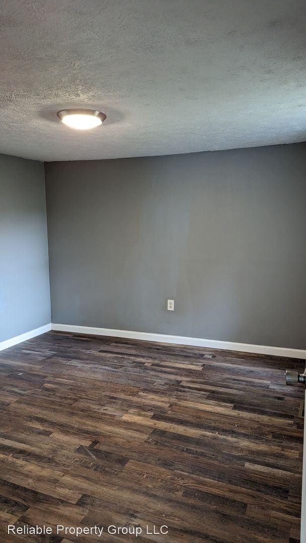 Foto del edificio - 2 br, 1 bath House - 1529 W Marion Ave