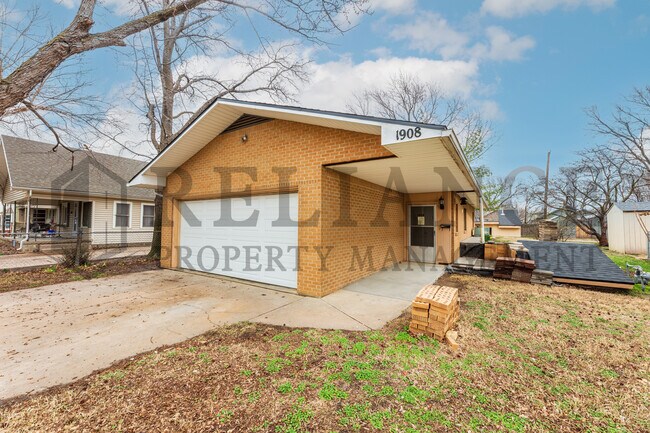 Foto del edificio - 1908 N Jeanette St