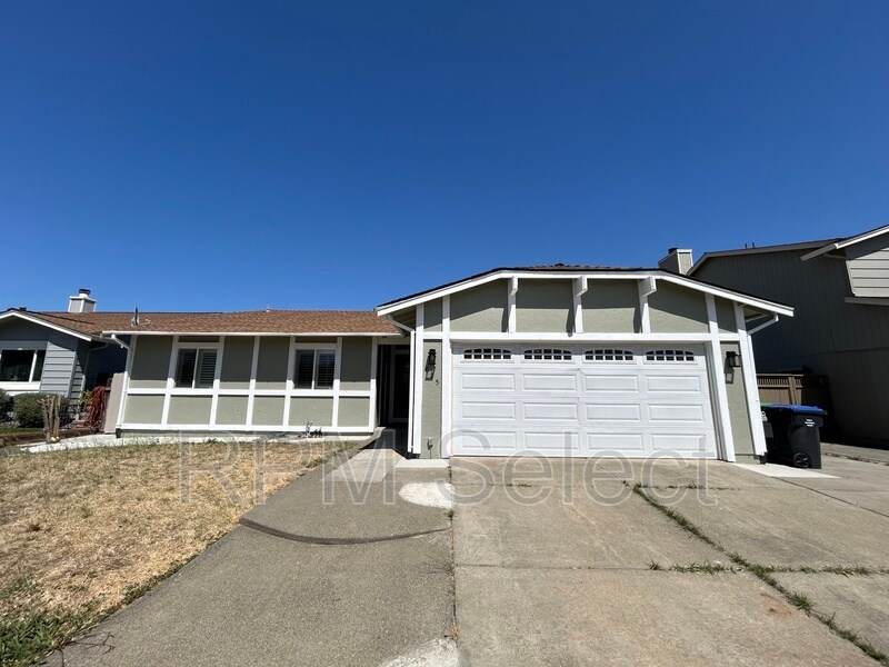 Foto principal - 825 Osprey Way