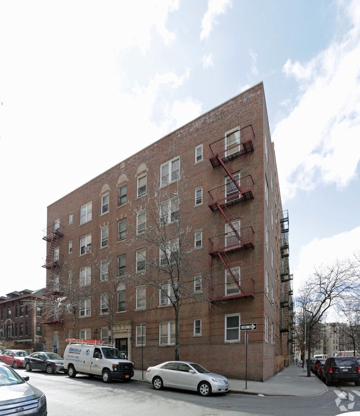 Frances Apartments in Bronx, NY