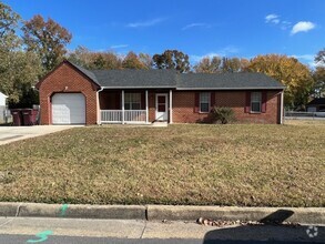 Building Photo - 1013 Oak Bark Ln