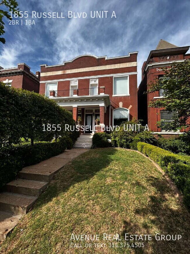 Foto del edificio - 1855 Russell Blvd
