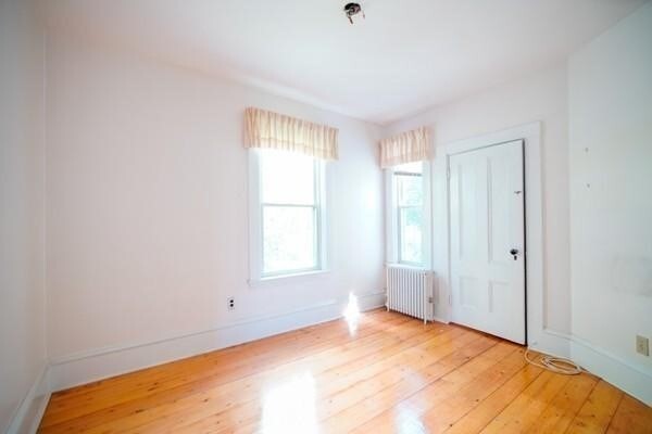 Foto del edificio - 170 Pleasant St