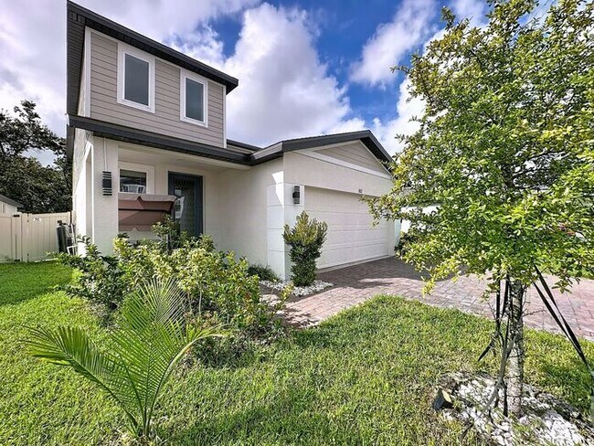 Foto del edificio - Wonderful like new and pet friendly home in Winter Haven