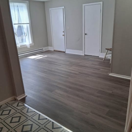 Building Photo - 213 Lincoln St