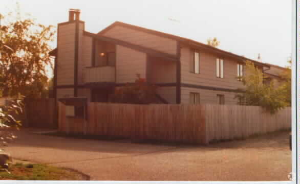 Primary Photo - 7356 S Wilkeson St