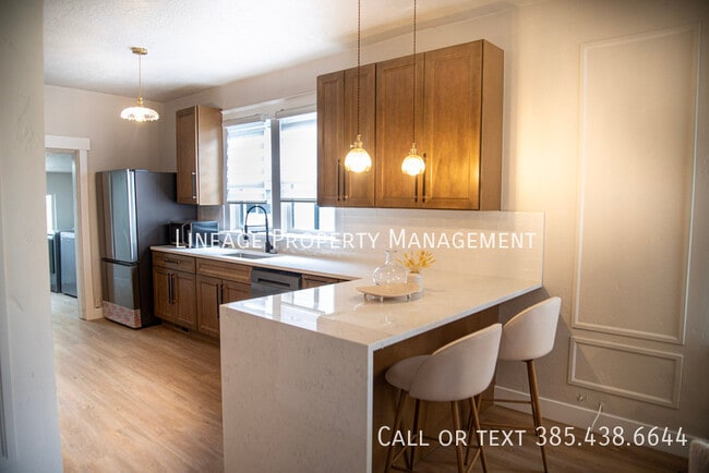 Photo - 535 S 900 W House