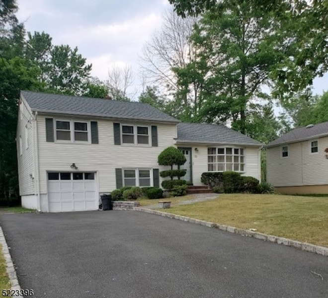 22 W McClellan Ave, Livingston, NJ 07039 Apartment for Rent in