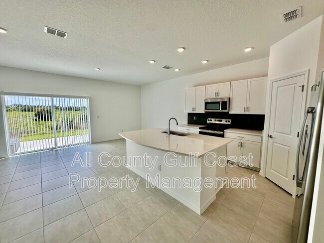 Foto del edificio - 11930 Glenside Ter