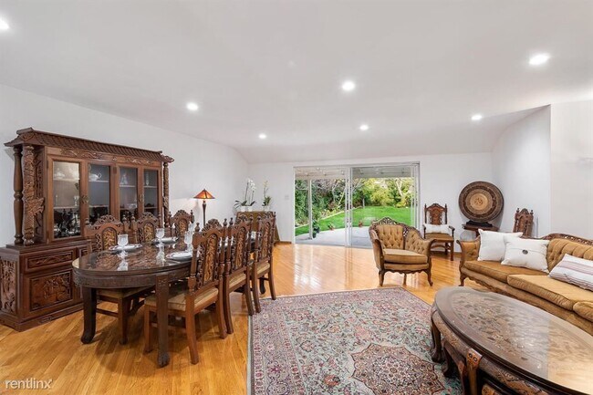 Building Photo - 3 br, 2 bath House - 134 S Bowling Green Way