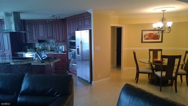 Foto del edificio - 2 br, 2 bath House - 500 S Ocean Blvd Apt ...