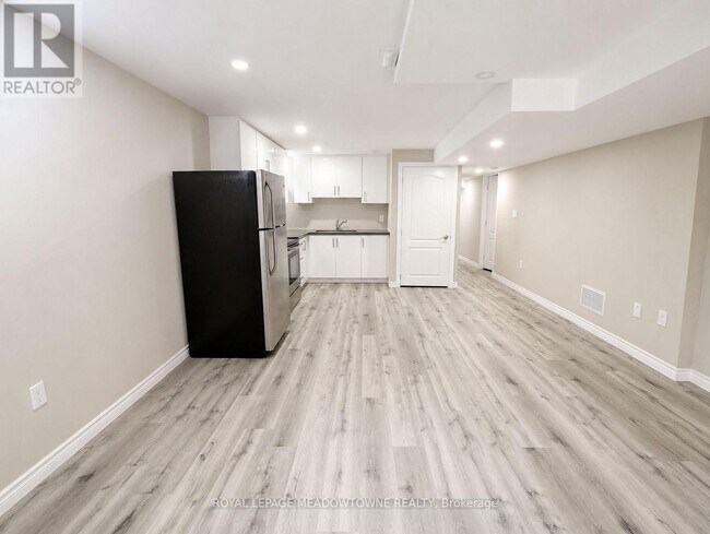 Photo du bâtiment - 1600 Stevenson St