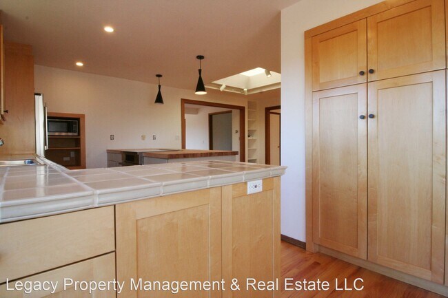 Foto del edificio - 3 br, 3 bath House - 129 Morning Sun Ave