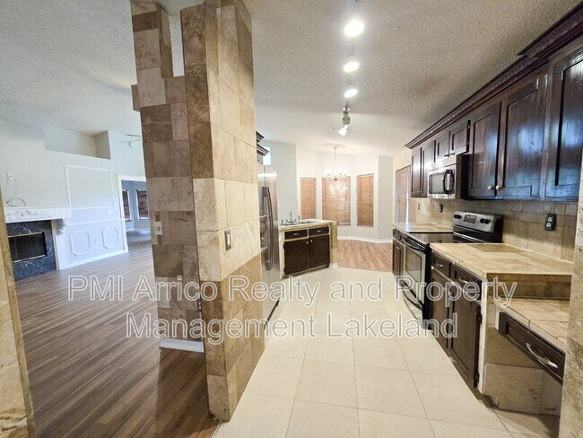 Foto del edificio - 7284 Pebble Pass Loop