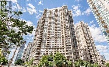 Building Photo - 3880 Duke of York Blvd