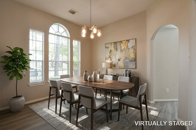 Foto del edificio - 20939 Jessica Rose Ln