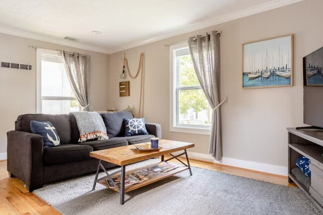 Foto del edificio - Ideal West Nashville Location!