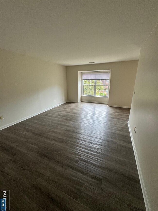 Foto del edificio - 231 Sutton Pl