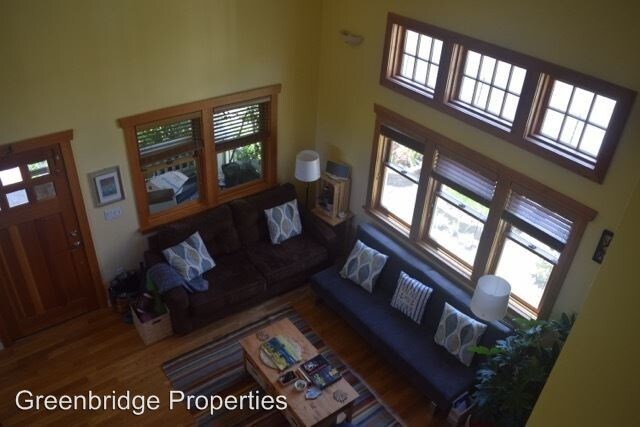 Foto del edificio - 3 br, 2 bath House - 7055 SE Clinton St.