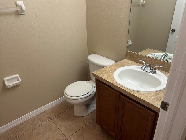 Foto del edificio - 5828 Wrenwater Dr
