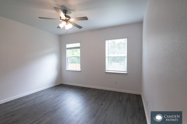 Building Photo - 4519 Aranda Rd