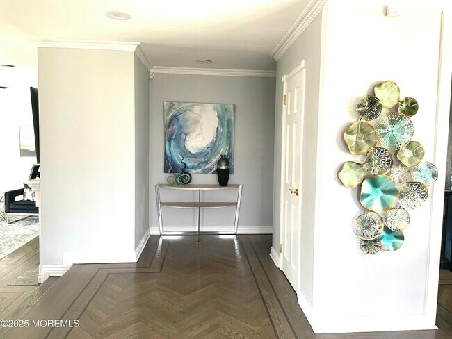 Foto del edificio - 111 Sheridan Ave