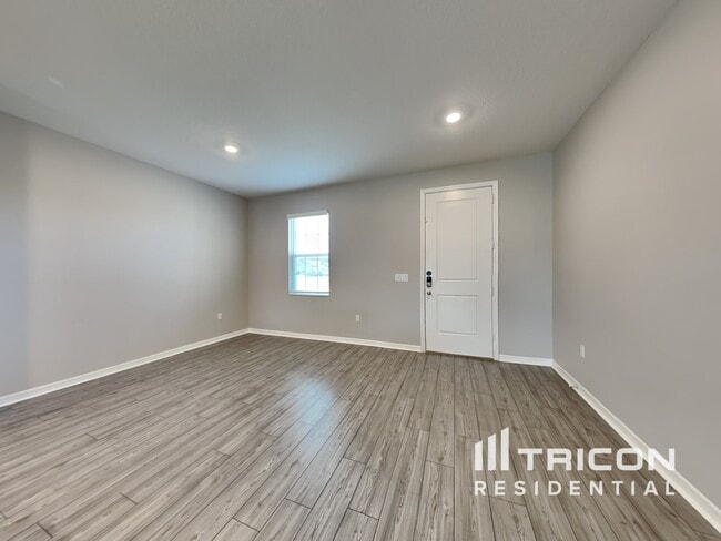 Building Photo - 4450 Horse Creek Ln