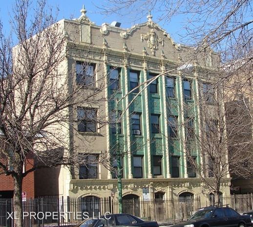 Building Photo - 4440 N Wolcott Ave