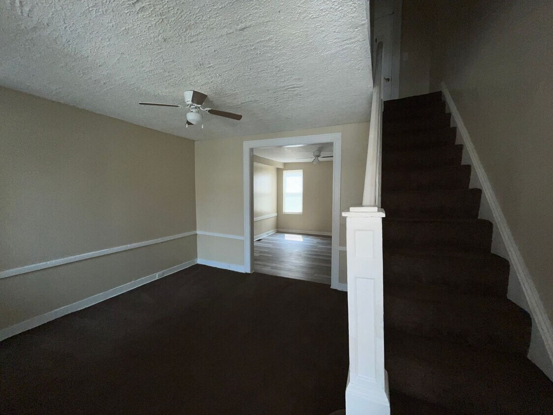 8 N Abington Ave, Baltimore, MD 21229 House Rental in Baltimore, MD