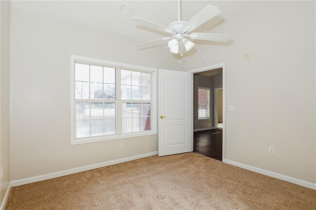 Building Photo - 7712 Autry Cir