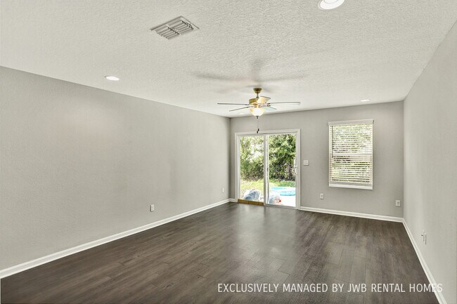 Building Photo - 5230 Walkers Ridge Dr