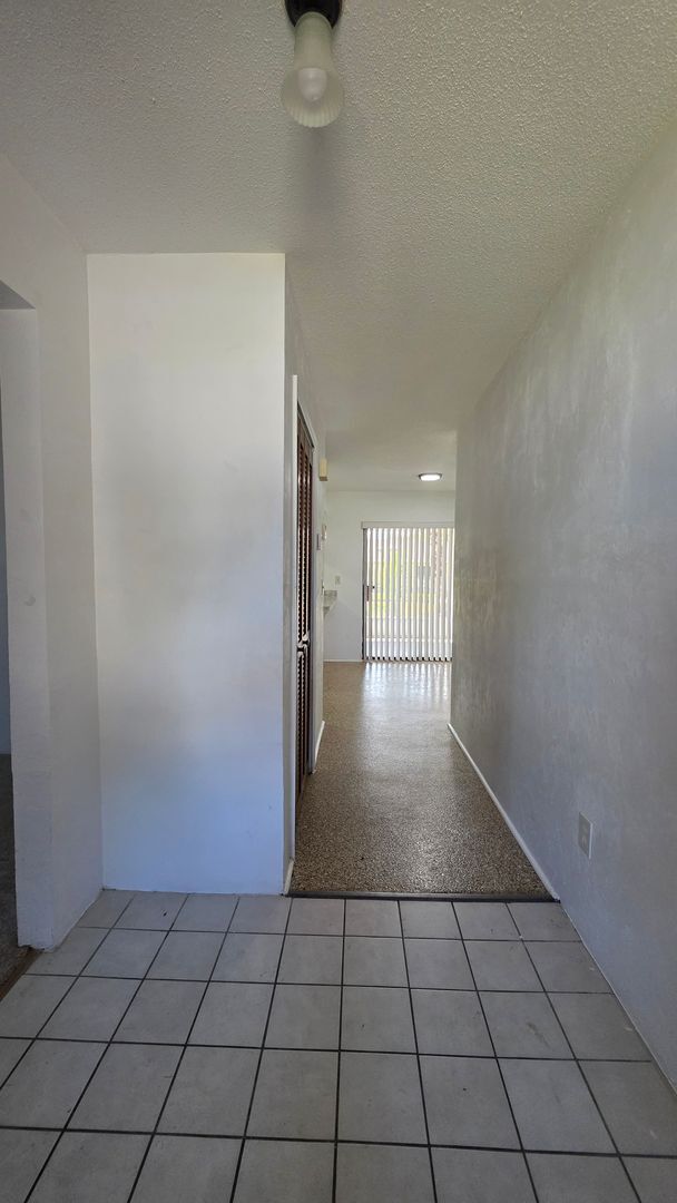 Foto del edificio - 3 Bedroom 2 Bath Home with a 2 car garage in Fairway Estates