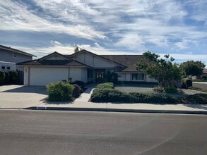 Building Photo - 3716 Almendro Way