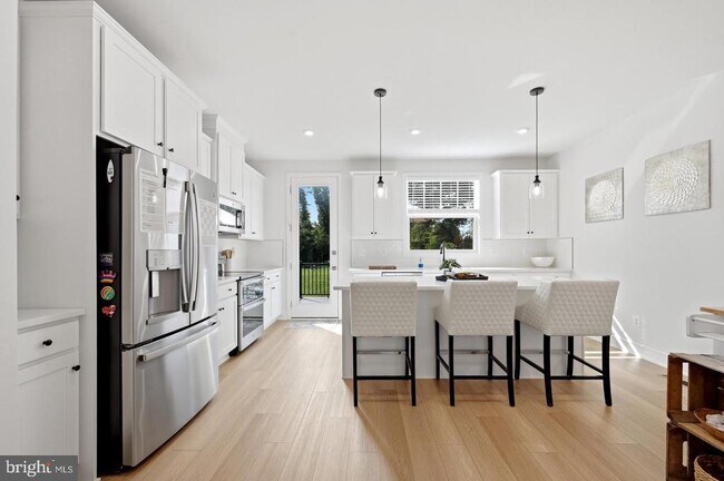 Foto del edificio - 3582 Stephensons Hl Ln